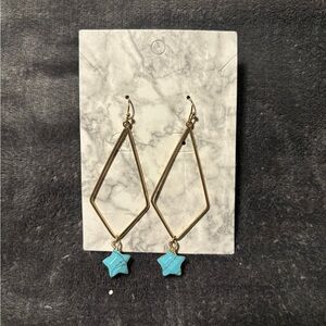 Francesca’s Gold Star Drop Earrings